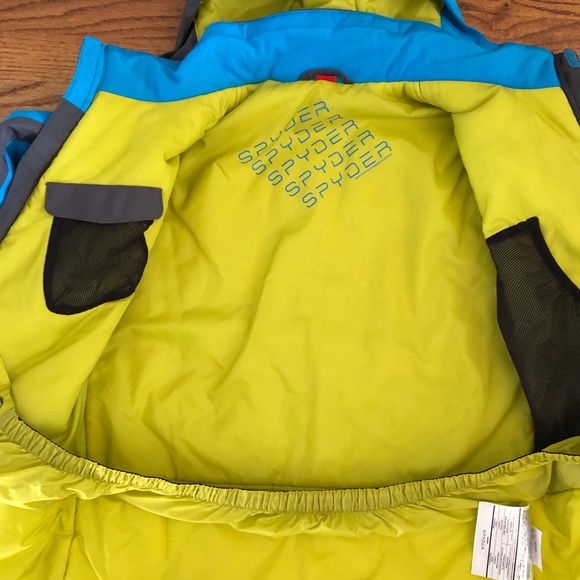 Spyder ski snowboard jacket - Picture 7 of 8